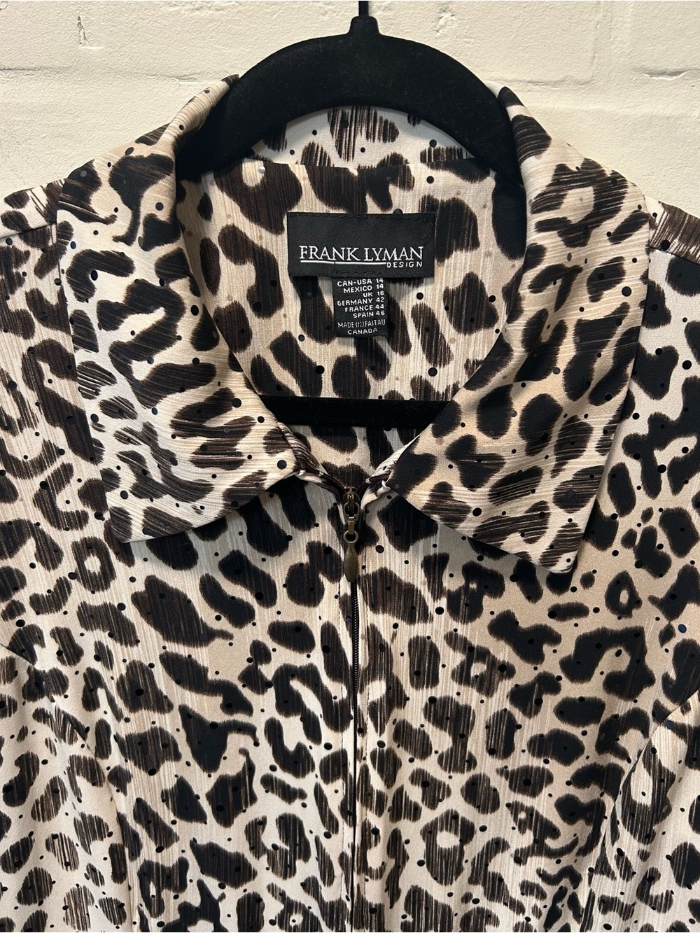 Frank Lyman Design Brown & Cream Sequined Animal-Print Zip Front Blouse Size 14 - Picture 3 of 6